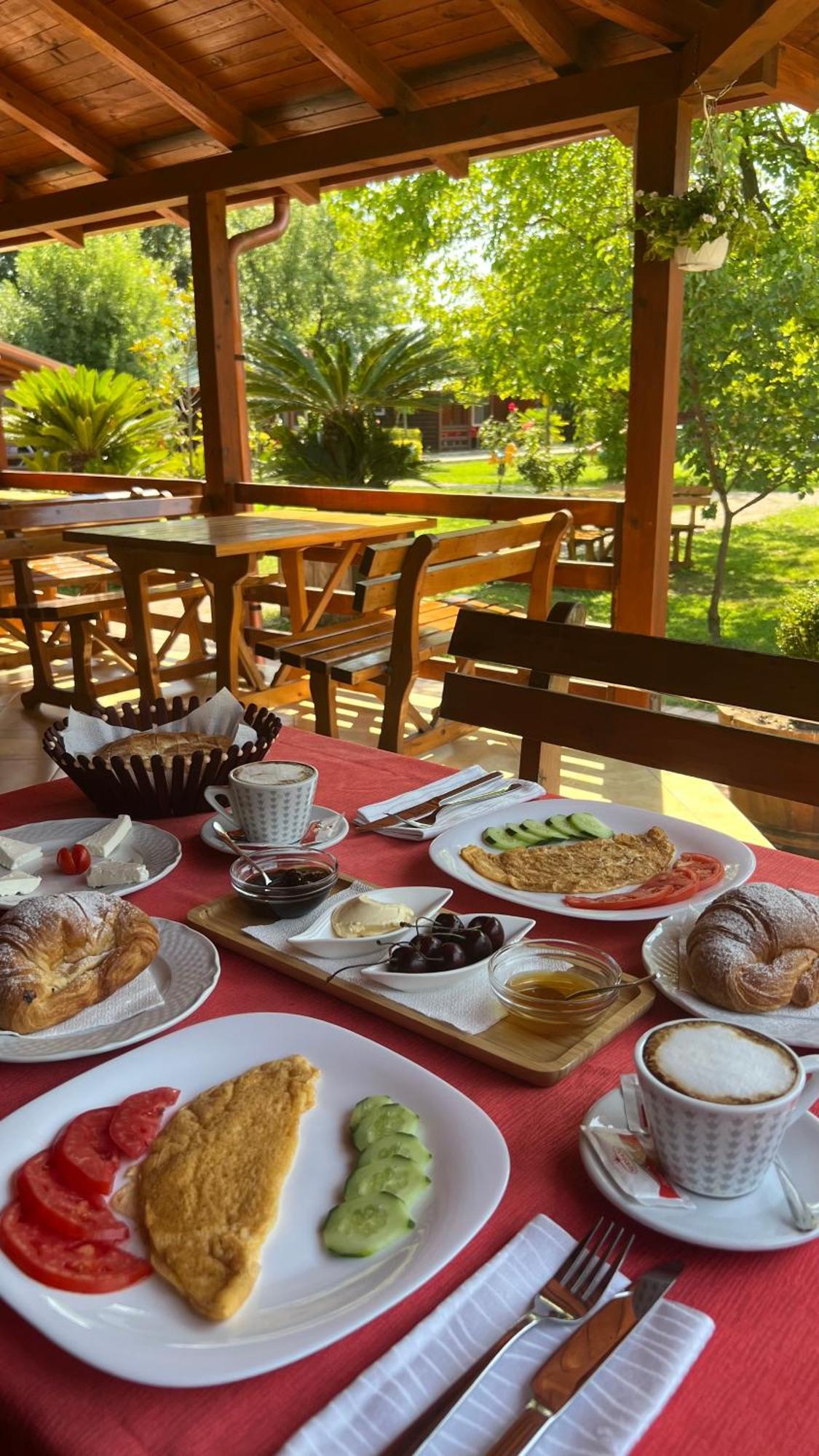 Kompleksi Turistik Leonardo Shëngjin 외부 사진
